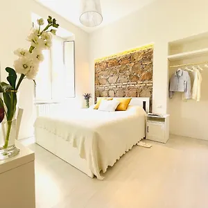 https://the-savoy-suite.it-romehotels.com
