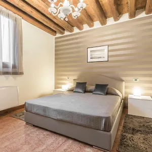 https://ca-del-monastero-6.hotelinveneto.com